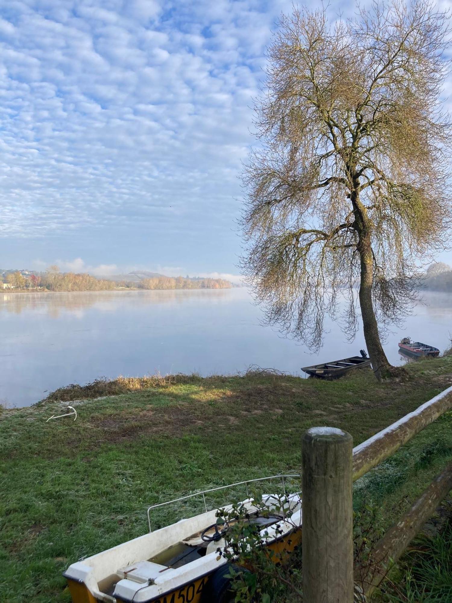 Denée O Bord De Loire B&B 외부 사진